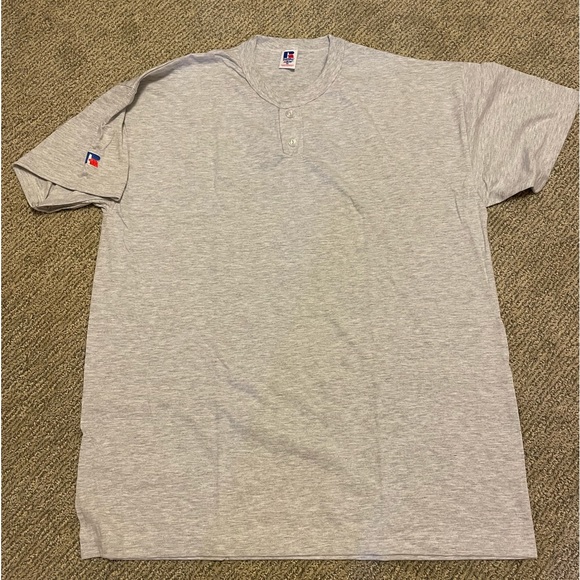 Russell Athletic Other - Russell Athletic 2 Button Henley - Heather birch